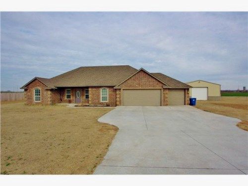 1325 Abraham Dr, Tuttle, OK 73089