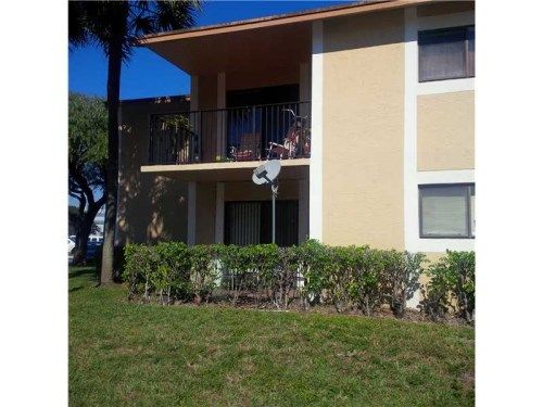 9491 PALM CR # 101, Hollywood, FL 33025