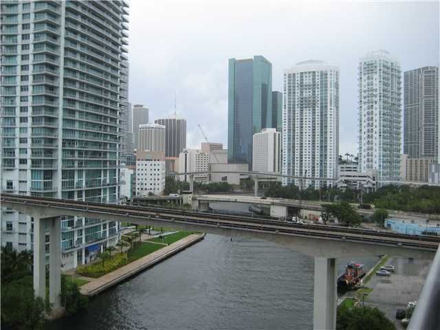 690 SW 1 CT # 1211, Miami, FL 33130