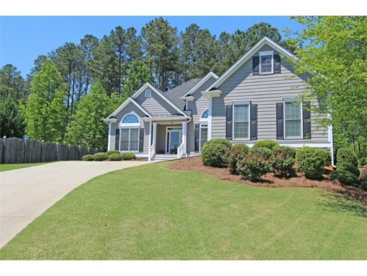 11 Levi Court, Dallas, GA 30132