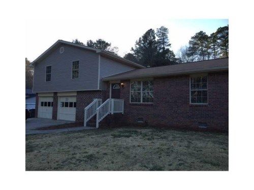 1933 S Oak Drive, Lawrenceville, GA 30044