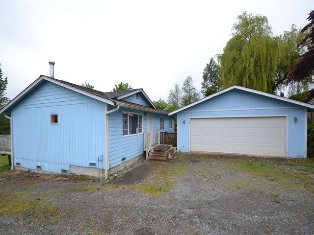 300 W Wallace St, Granite Falls, WA 98252