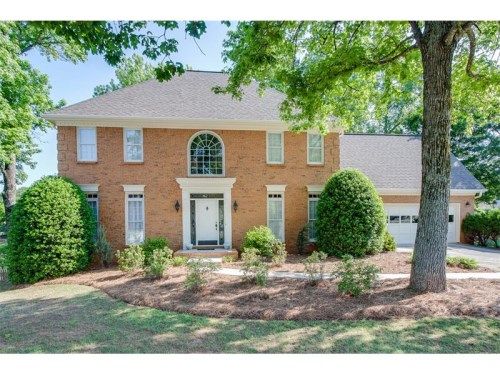 1604 Holly Lake Circle, Snellville, GA 30078