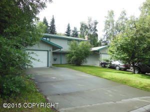 1216 Crescent Drive, Anchorage, AK 99508