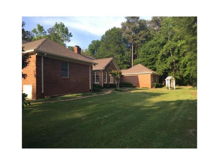 3055 Saint Andrews Court, Jonesboro, GA 30236