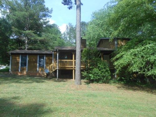 3372 Border Dr, Stone Mountain, GA 30087