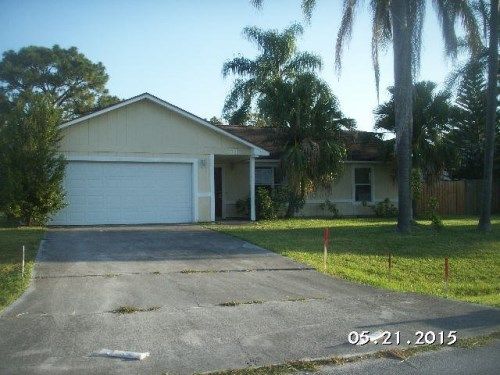 511 SE Capon Ter, Port Saint Lucie, FL 34983