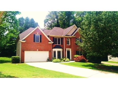 9055 Sandorn Drive, Roswell, GA 30075