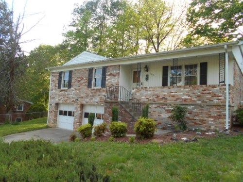 256 Kenmore Dr, Danville, VA 24541