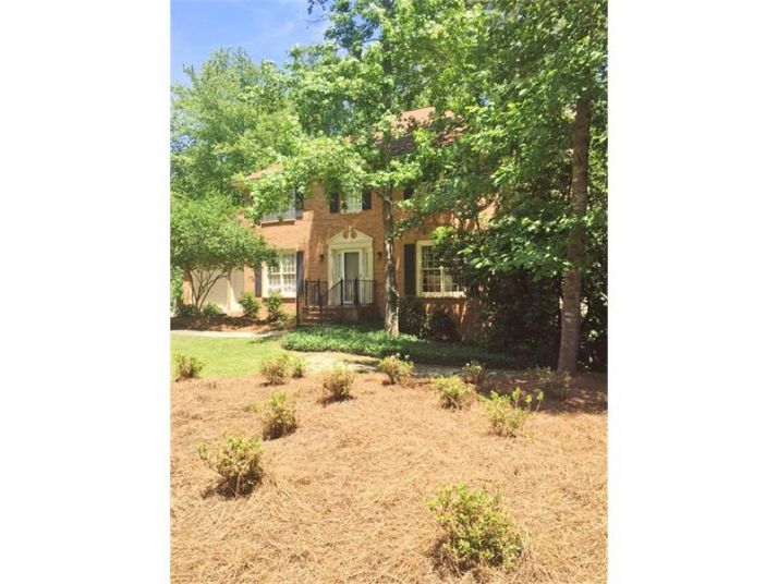 1135 Chestnut Hill Circle Sw, Marietta, GA 30064