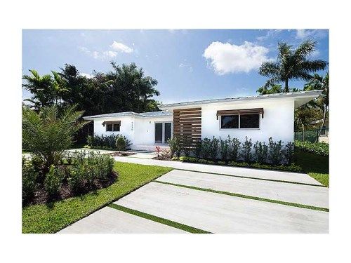 1250 100 ST, Miami Beach, FL 33154