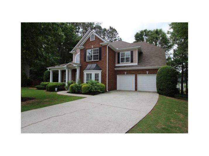 240 Portsmouth Court, Roswell, GA 30076