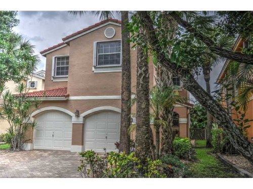 9825 FAIRWAY COVE LN, Fort Lauderdale, FL 33324