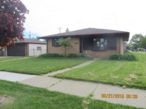 20005 Valera St, Saint Clair Shores, MI 48080