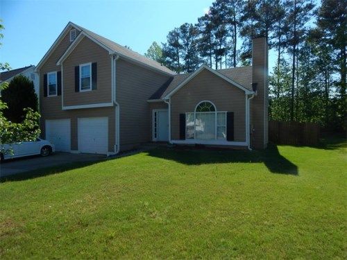 4945 Lake Park Lane, Acworth, GA 30101