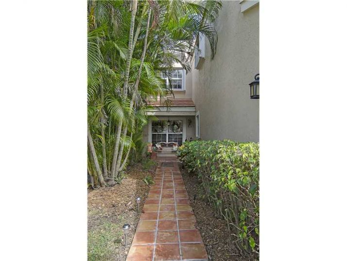 1154 NW 108 TE, Fort Lauderdale, FL 33322