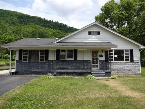 2015 5th Ave E, Big Stone Gap, VA 24219