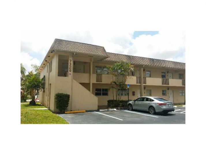 7320 NW 85TH CT # 204, Fort Lauderdale, FL 33321