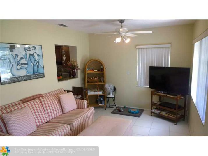 5725 NW 84TH TER, Fort Lauderdale, FL 33321