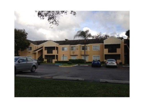 401 SW 85 AV # 105, Hollywood, FL 33026