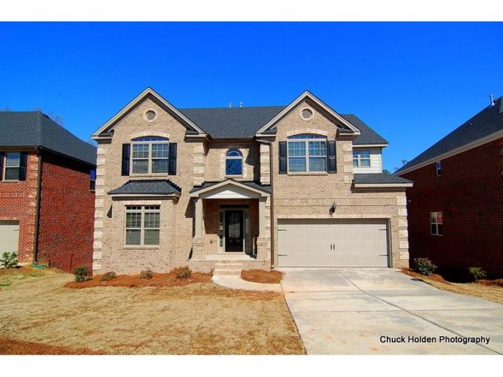 7964 White Oak Loop, Conyers, GA 30094