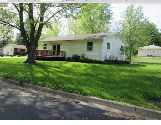 403 State St, Montgomery City, MO 63361