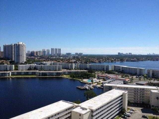 18021 BISCAYNE BL # PH04-2, North Miami Beach, FL 33160