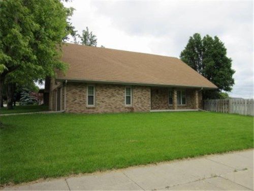 2500 Grant St, Beatrice, NE 68310