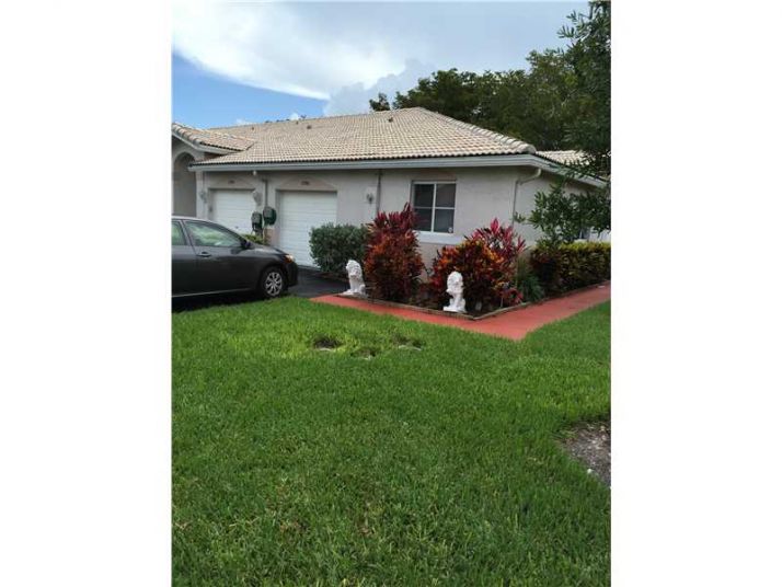 1780 SW 112 TE # 1780, Hollywood, FL 33025