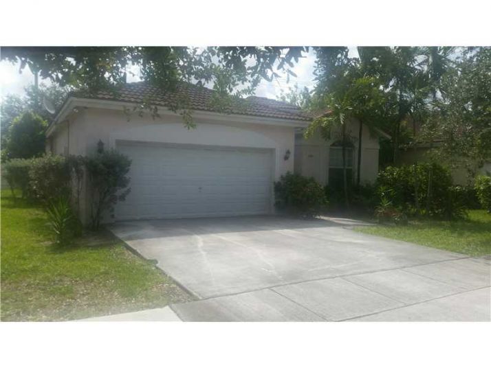 2841 SW 88 AV, Hollywood, FL 33025