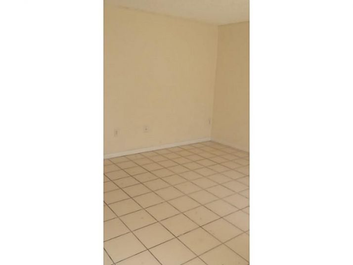 15355 SW 76 TE # 103, Miami, FL 33193