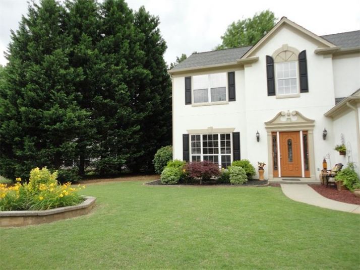 115 Lyndhurst Court, Roswell, GA 30075