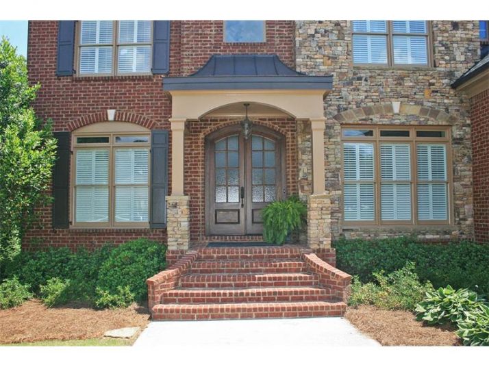 731 Wisteria Vine Lane, Lilburn, GA 30047