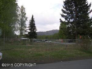 8411 E 5TH Avenue, Anchorage, AK 99504