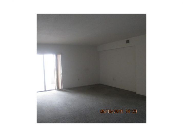 21 E 3 ST # 301, Hialeah, FL 33010