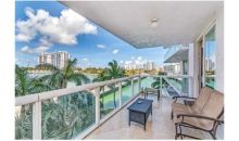 10 VENETIAN WY # 403 Miami Beach, FL 33139