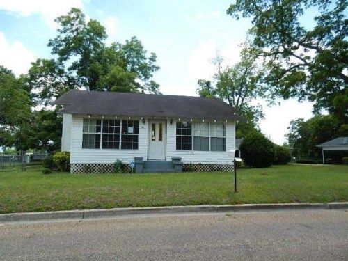 705 W Covington Ave, Opp, AL 36467