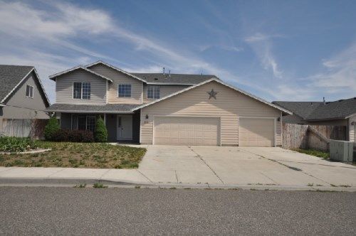 5203 Valdez Lane, Pasco, WA 99301