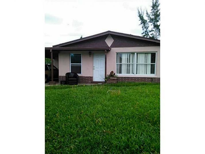 1610 W 11 ST, West Palm Beach, FL 33404