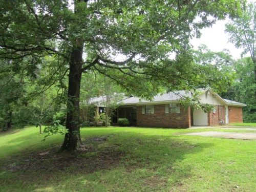 2232 Mcknight Rd, Ackerman, MS 39735