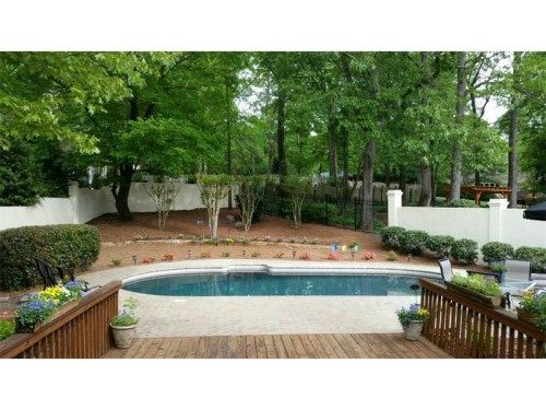 945 Ashebrook Trace, Marietta, GA 30068