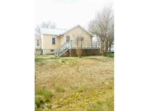 724 Dawson Ave, Jordan, MT 59337