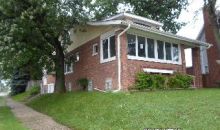 9712 W Shore Dr Oak Lawn, IL 60453