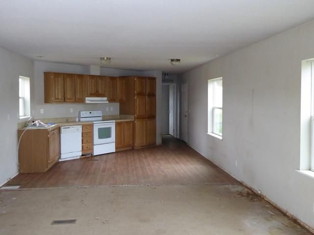 3 Dry Coulee Rd, Joliet, MT 59041