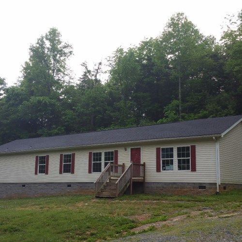 596 Stoner Hollow Rd, Natural Bridge Station, VA 24579