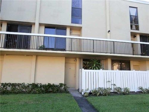 2810 SW 87 AV # 903, Fort Lauderdale, FL 33328