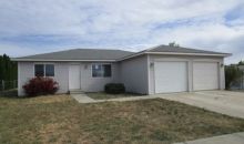 1422 Ashbrooks Way Tieton, WA 98947