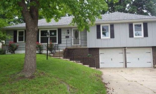 508 Concord Ave, Belton, MO 64012