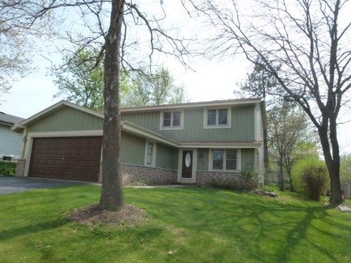 107 Cernan Ct, Mukwonago, WI 53149