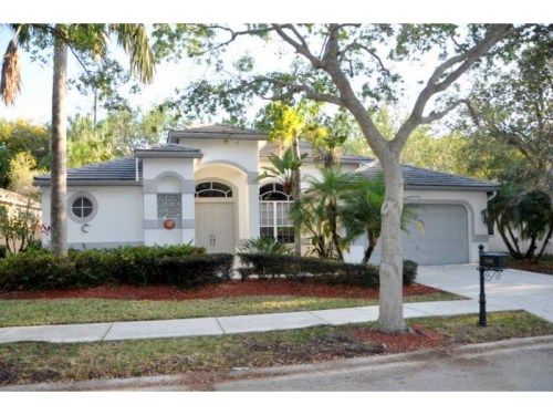 1320 GINGER CR, Fort Lauderdale, FL 33326